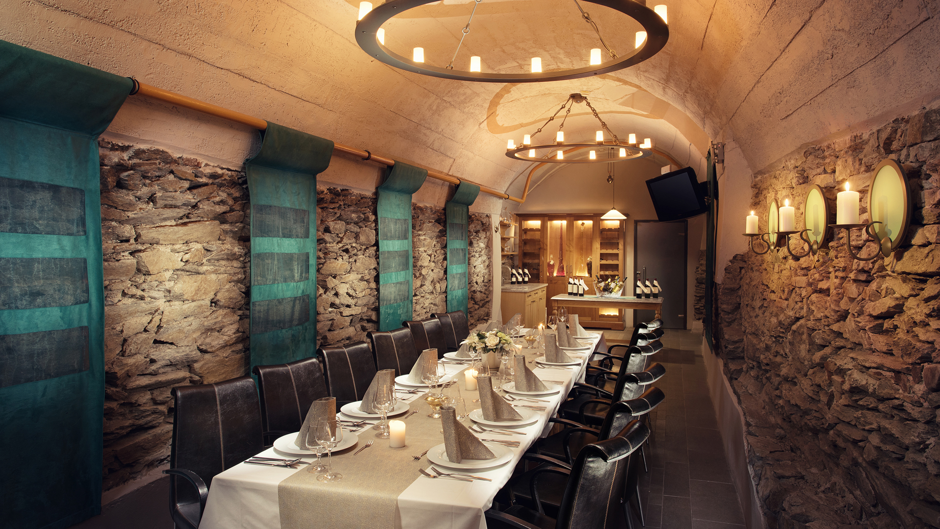 CAFÉ BAYER | Hotel Ambassador